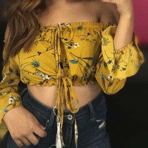 Crop top